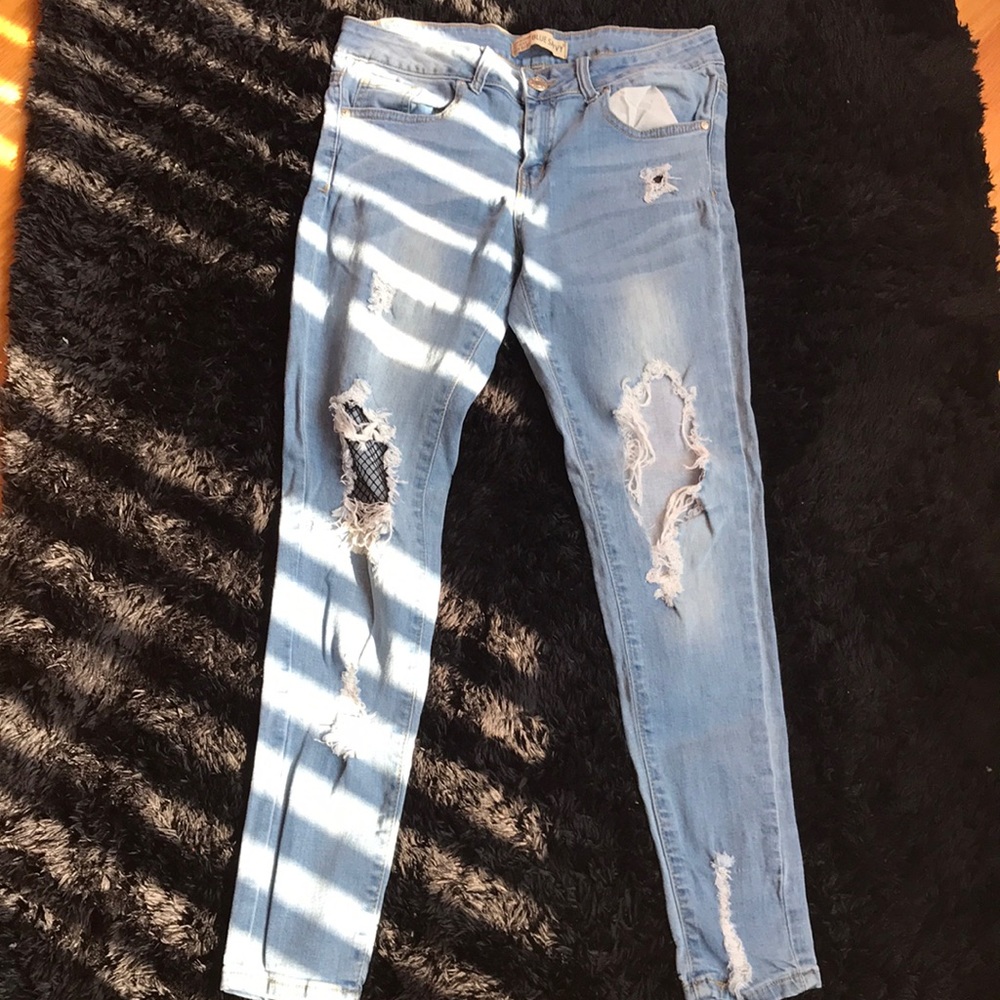 Blue skinny jeans